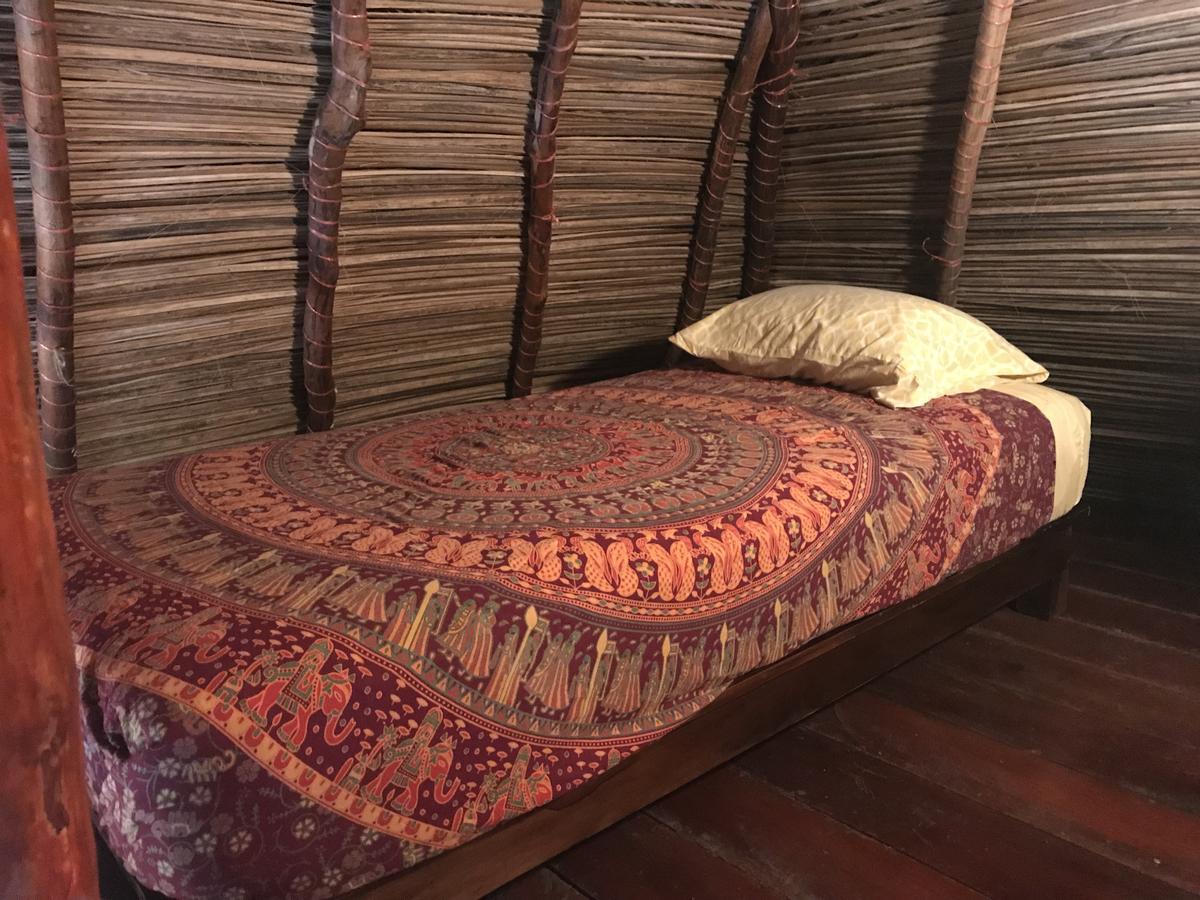 Free Spirit Oasis Hotel Bocas del Toro Esterno foto